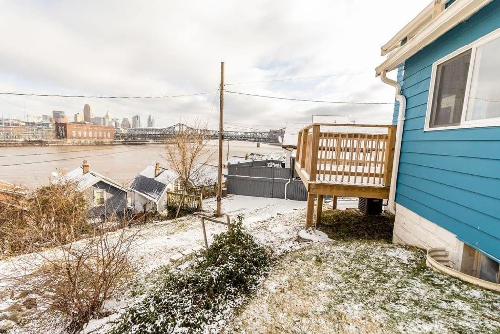 Cozy Riverfront Bungalow With Stunning Views 코빙턴 외부 사진