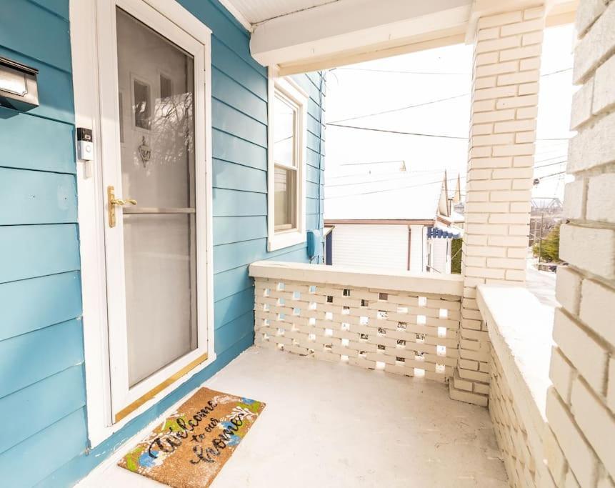Cozy Riverfront Bungalow With Stunning Views 코빙턴 외부 사진